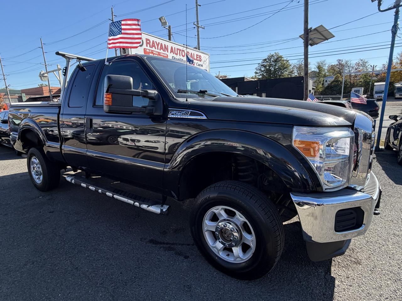 Ford F-250 SD XLT SuperCab SWB 4WD 2014