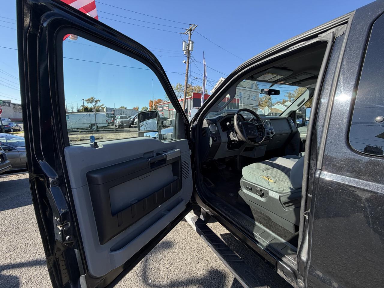 Ford F-250 SD XLT SuperCab SWB 4WD 2014