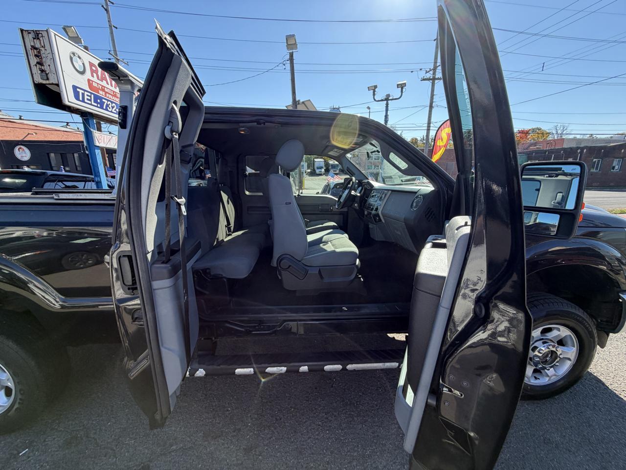 Ford F-250 SD XLT SuperCab SWB 4WD 2014