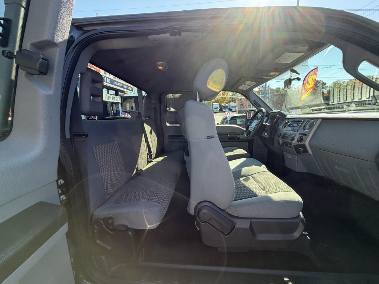 Ford F-250 SD XLT SuperCab SWB 4WD 2014