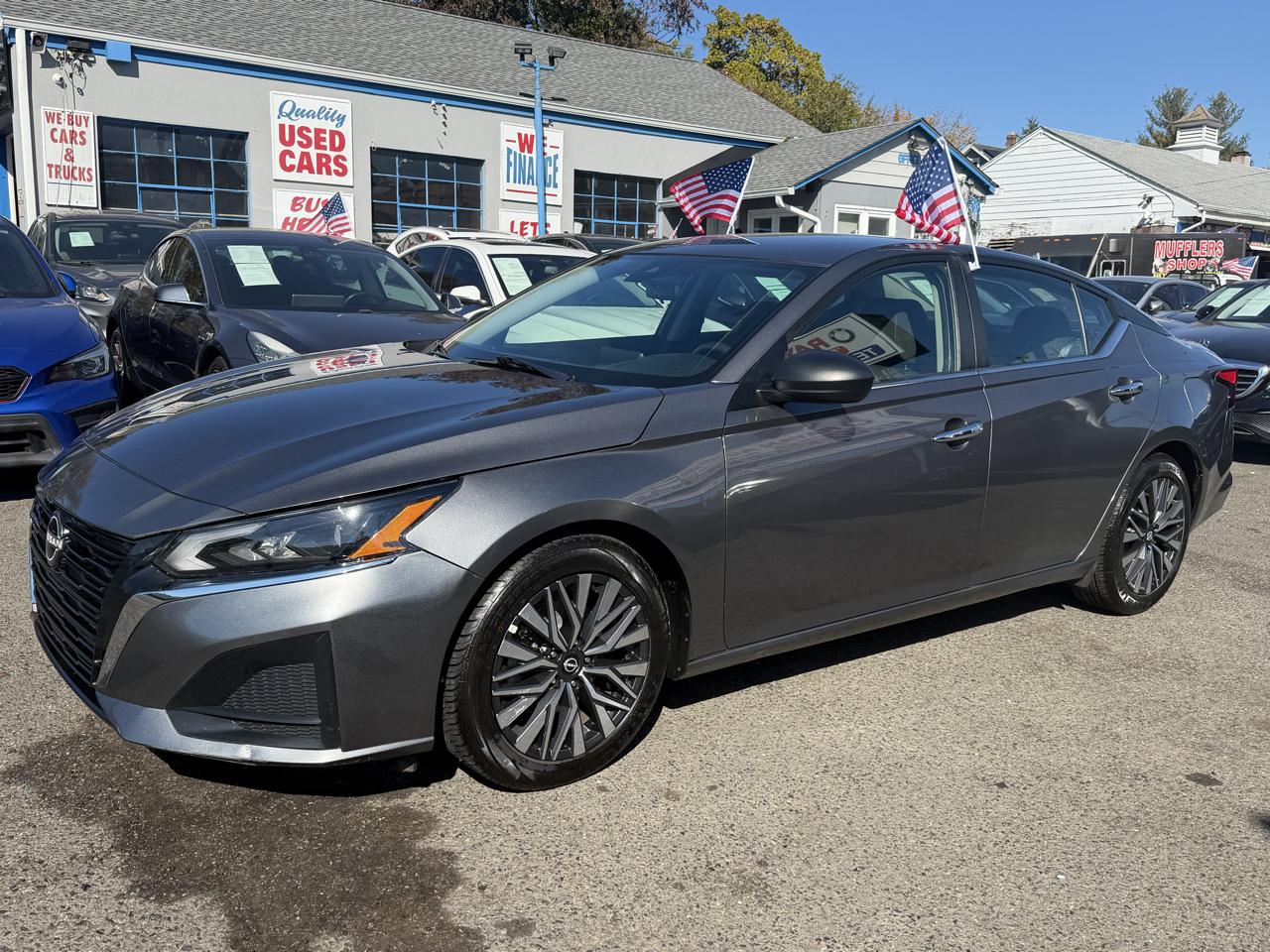 Nissan Altima 2.5 SV 2024