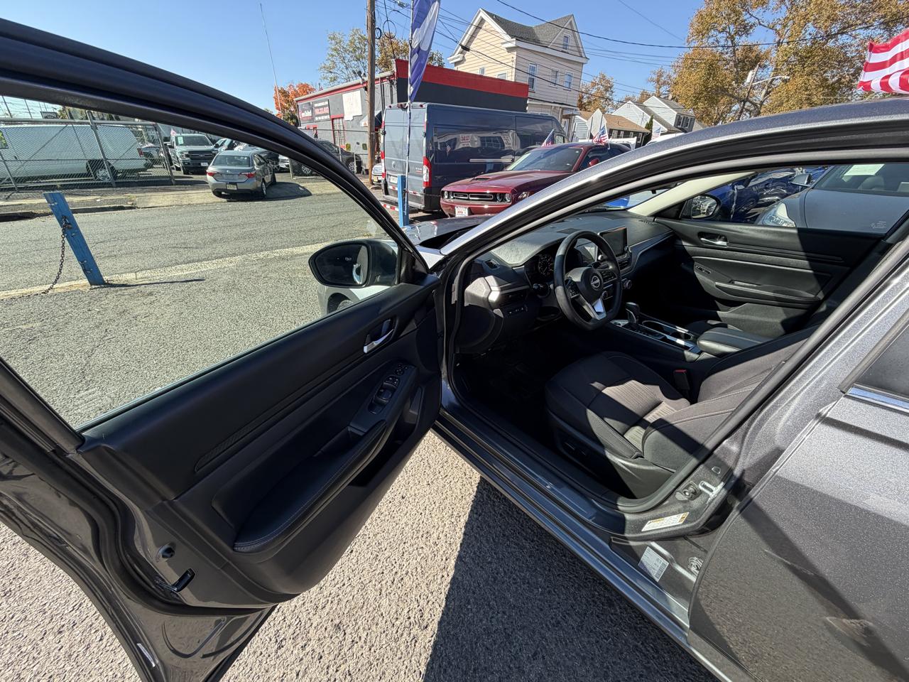 Nissan Altima 2.5 SV 2024