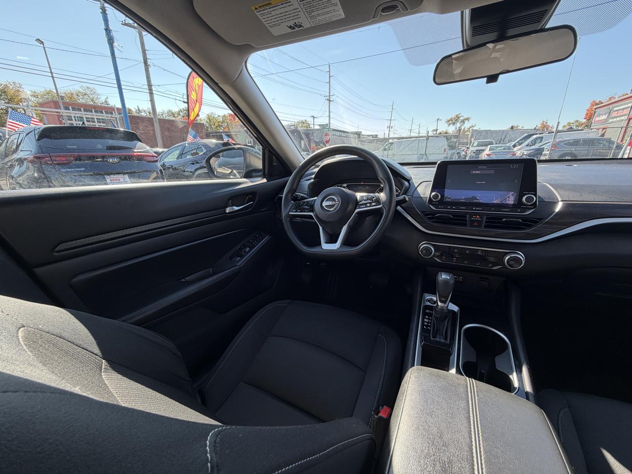 Nissan Altima 2.5 SV 2024