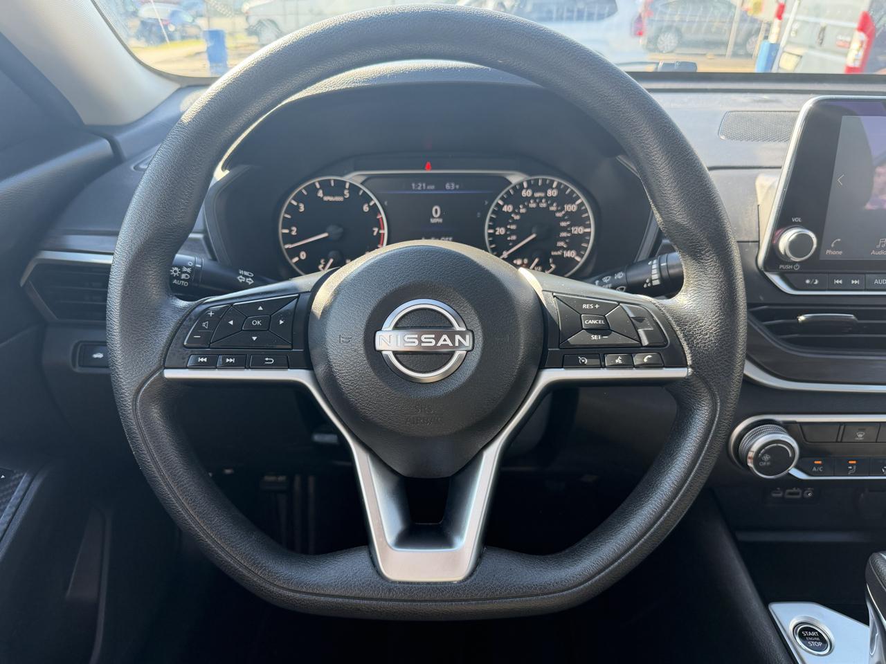 Nissan Altima 2.5 SV 2024