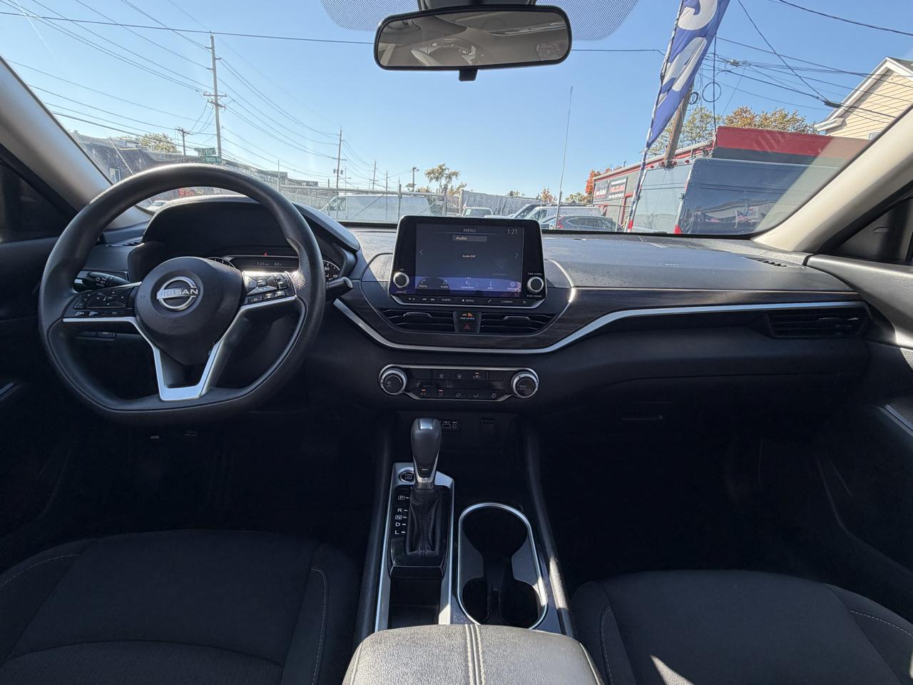 Nissan Altima 2.5 SV 2024