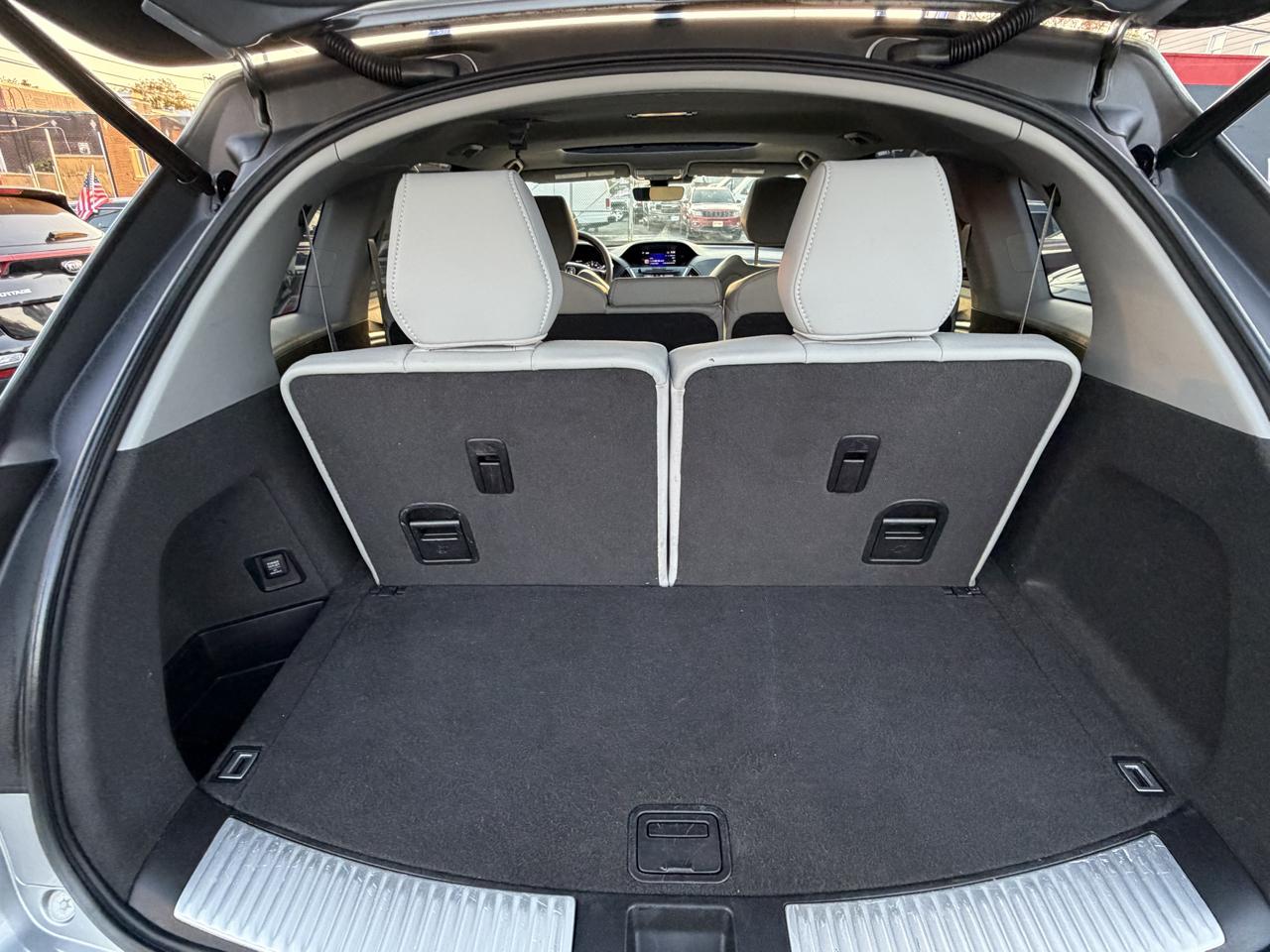 Acura MDX SH-AWD 9-Spd AT 2017