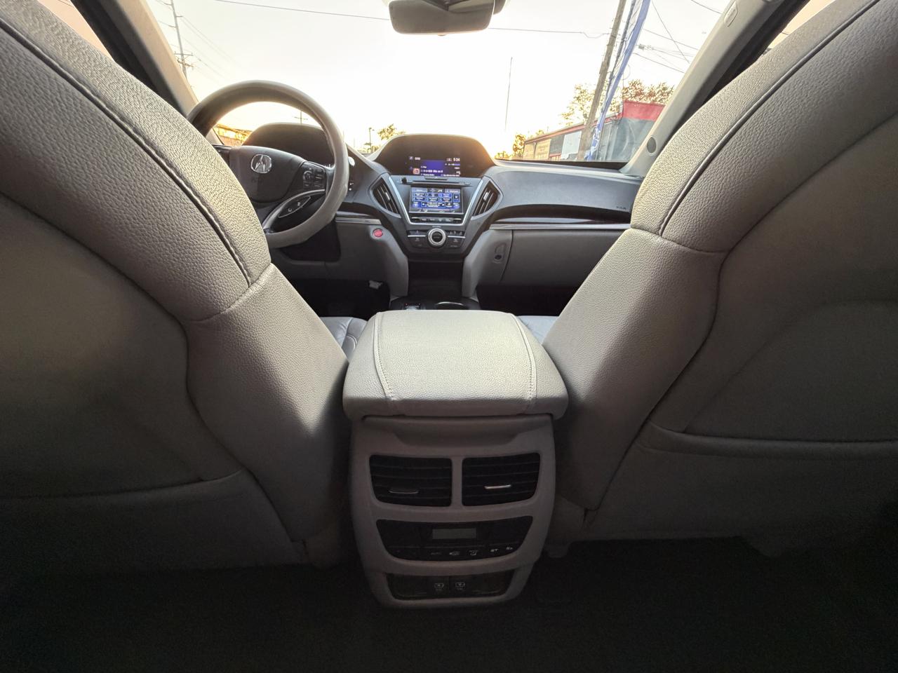 Acura MDX SH-AWD 9-Spd AT 2017