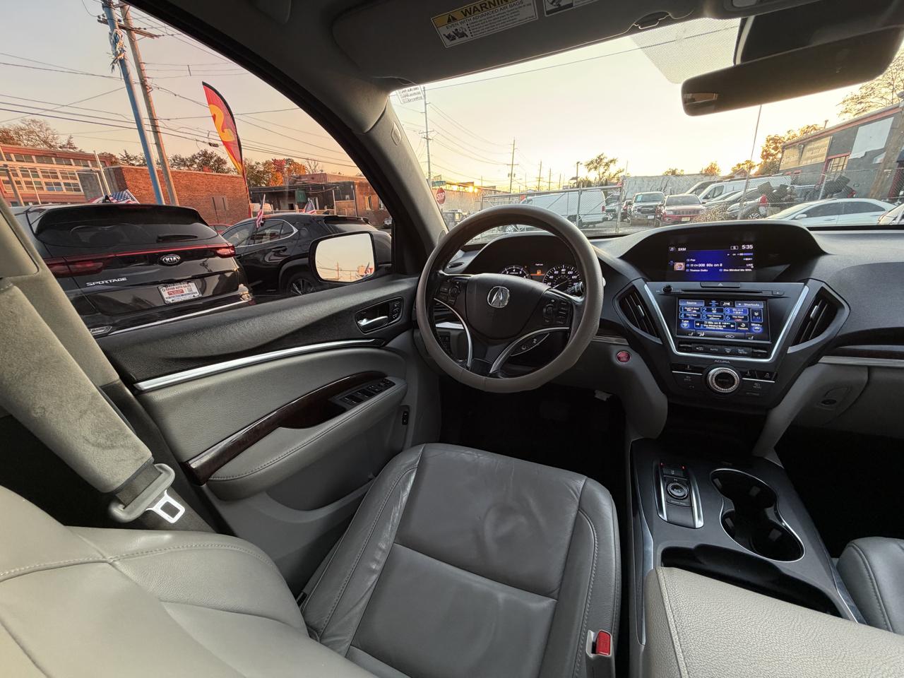 Acura MDX SH-AWD 9-Spd AT 2017