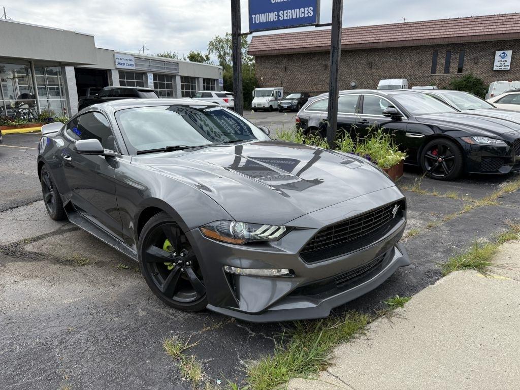 Ford Mustang EcoBoost Coupe 2020