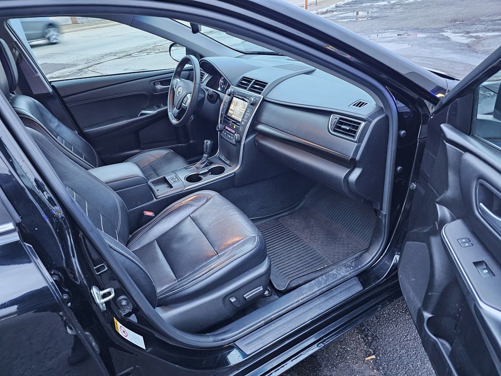 Toyota Camry LE 2017