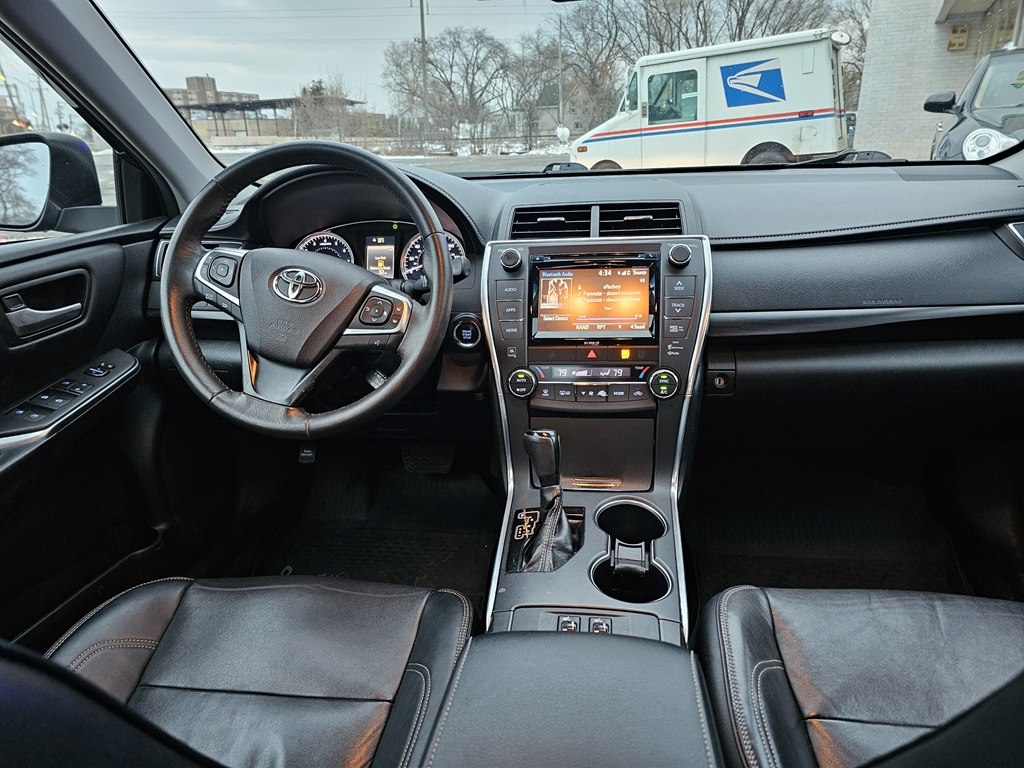 Toyota Camry LE 2017