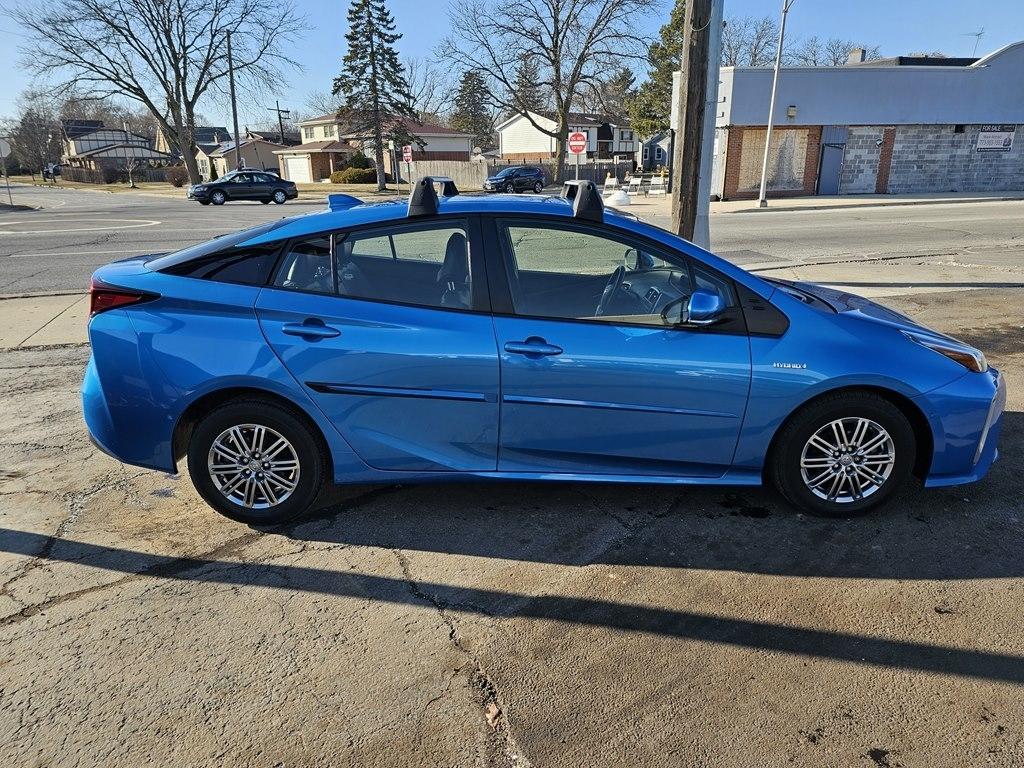 Toyota Prius LE AWD-e 2021