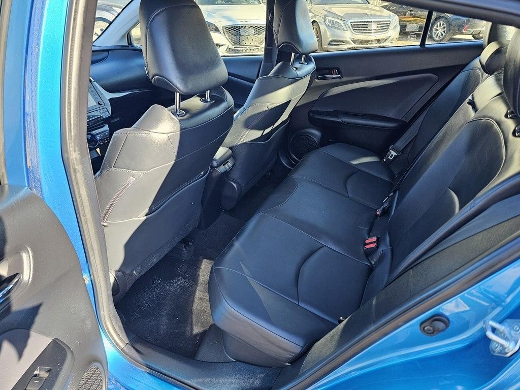 Toyota Prius LE AWD-e 2021