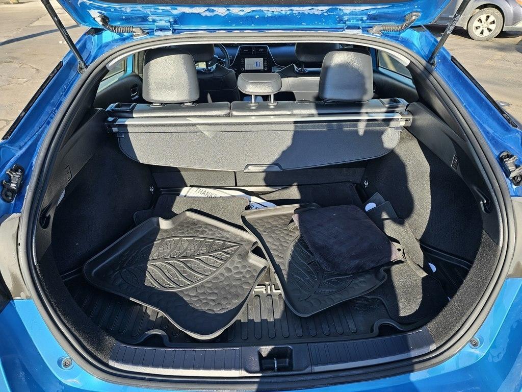 Toyota Prius LE AWD-e 2021