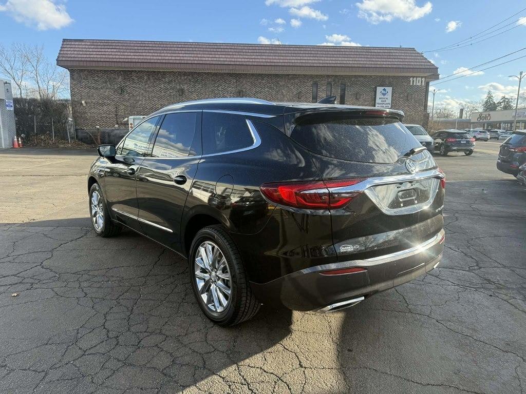 Buick Enclave Essence FWD 2019