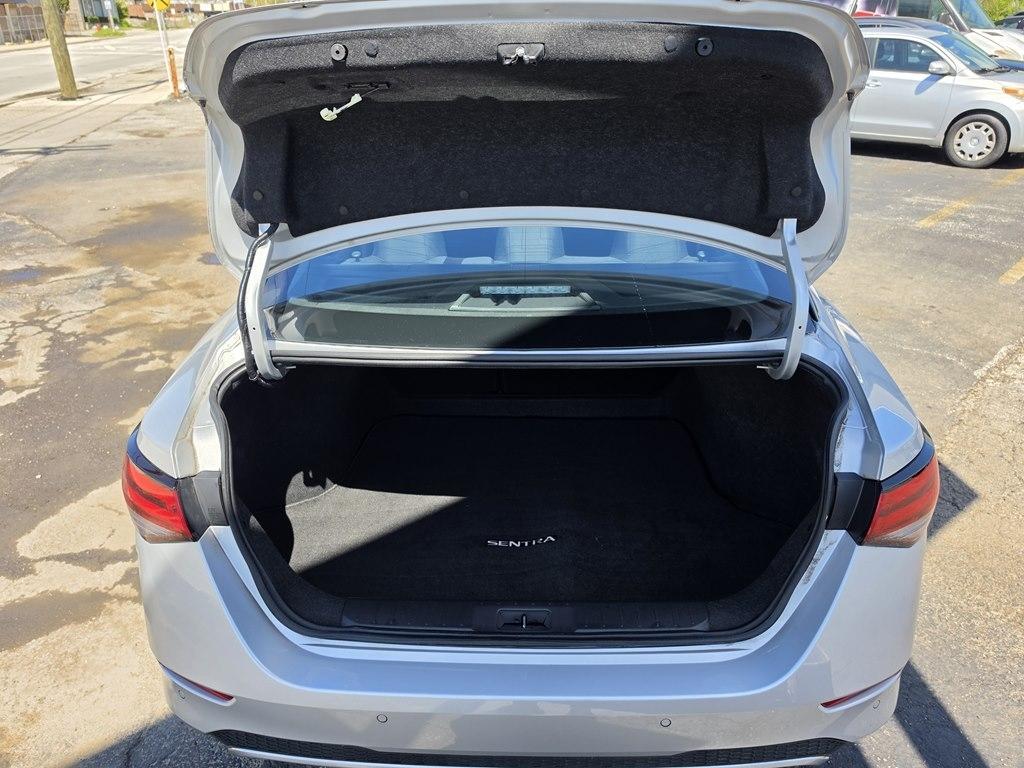 Nissan Sentra SV 2023