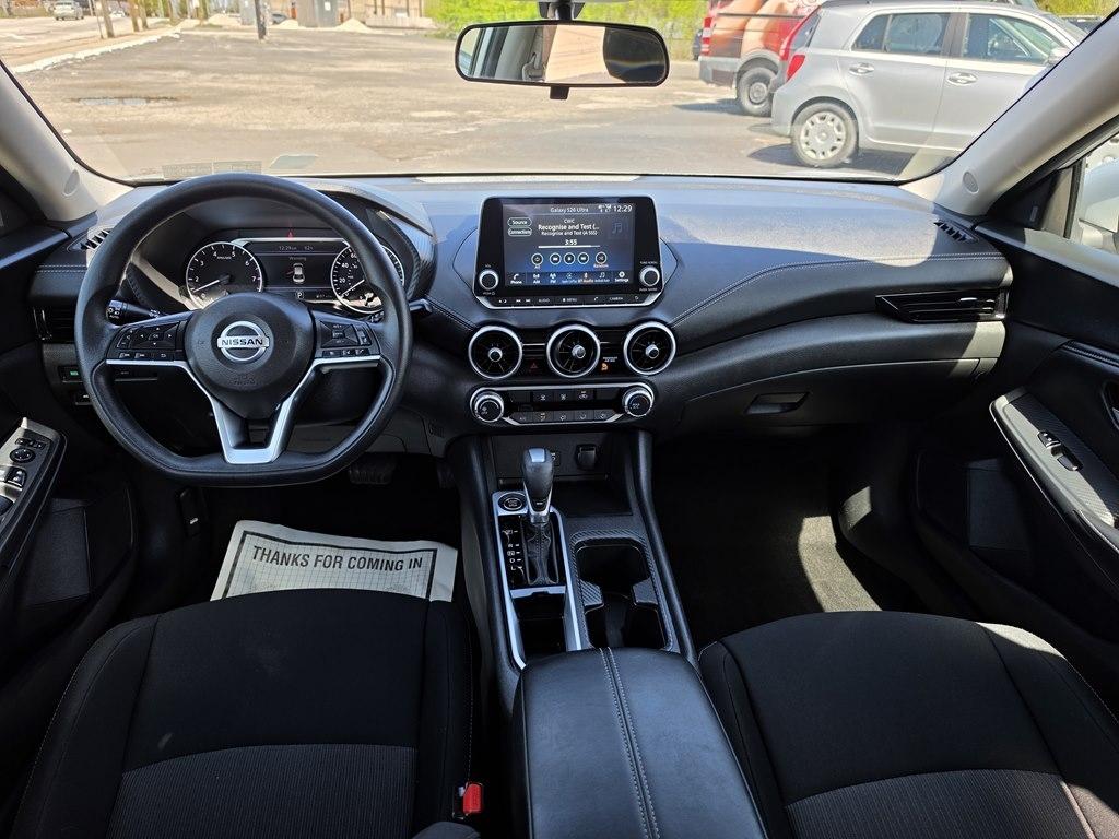 Nissan Sentra SV 2023