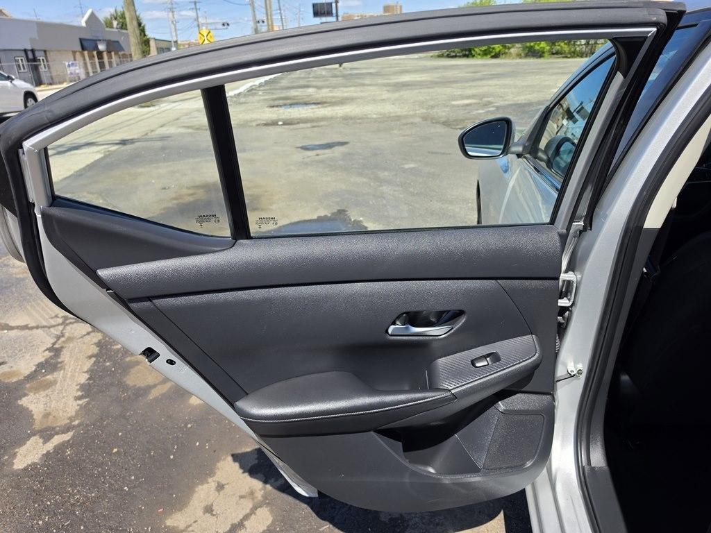 Nissan Sentra SV 2023
