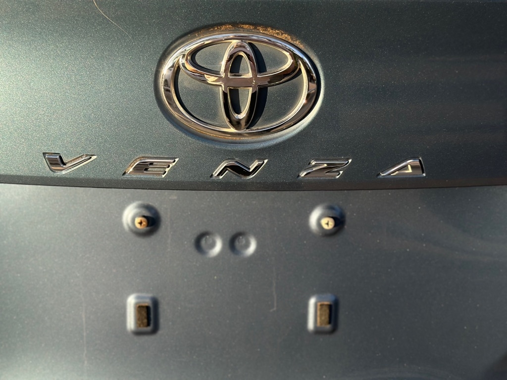 Toyota Venza FWD I4 2011