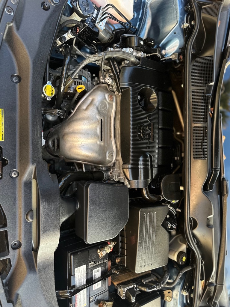 Toyota Venza FWD I4 2011