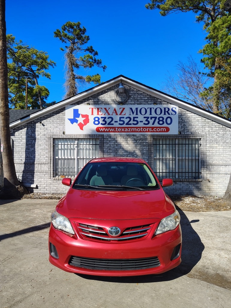 Toyota Corolla L 5-Speed MT 2013