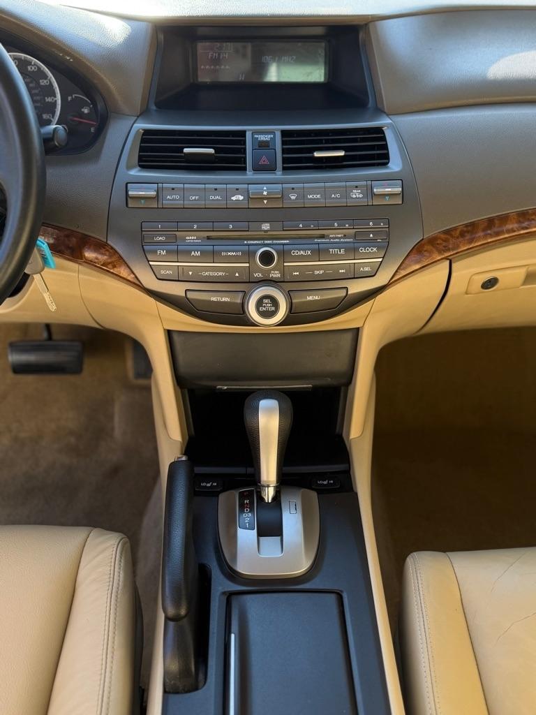 Honda Accord EX-L V-6 Sedan AT 2008