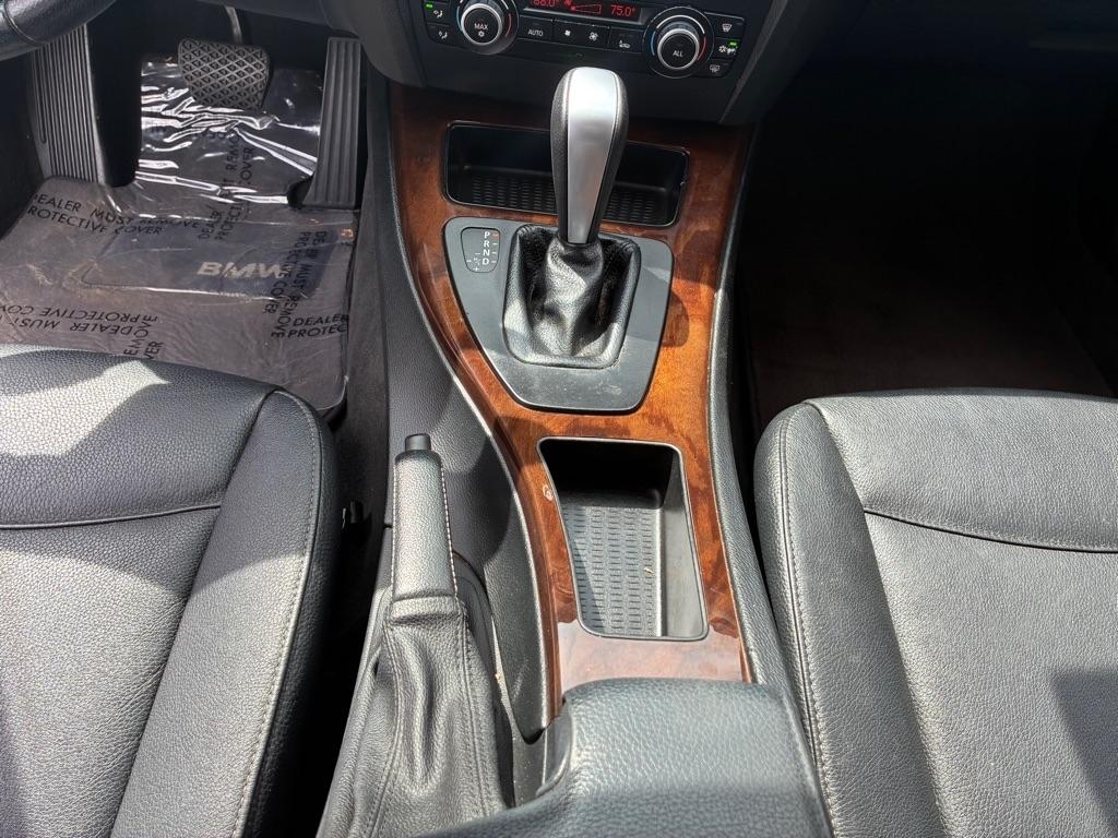 BMW 3-Series 328i 2011