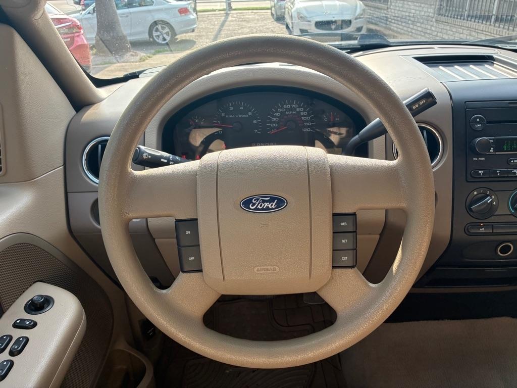 Ford F-150 XLT SuperCrew 2WD 2006