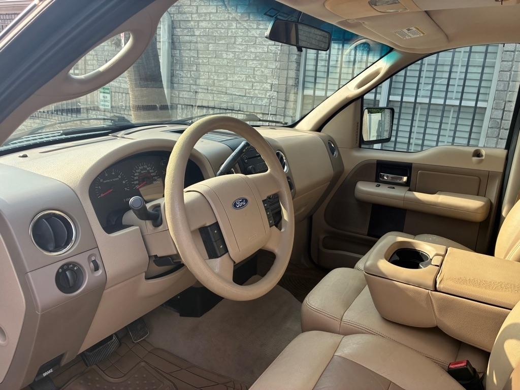 Ford F-150 XLT SuperCrew 2WD 2006