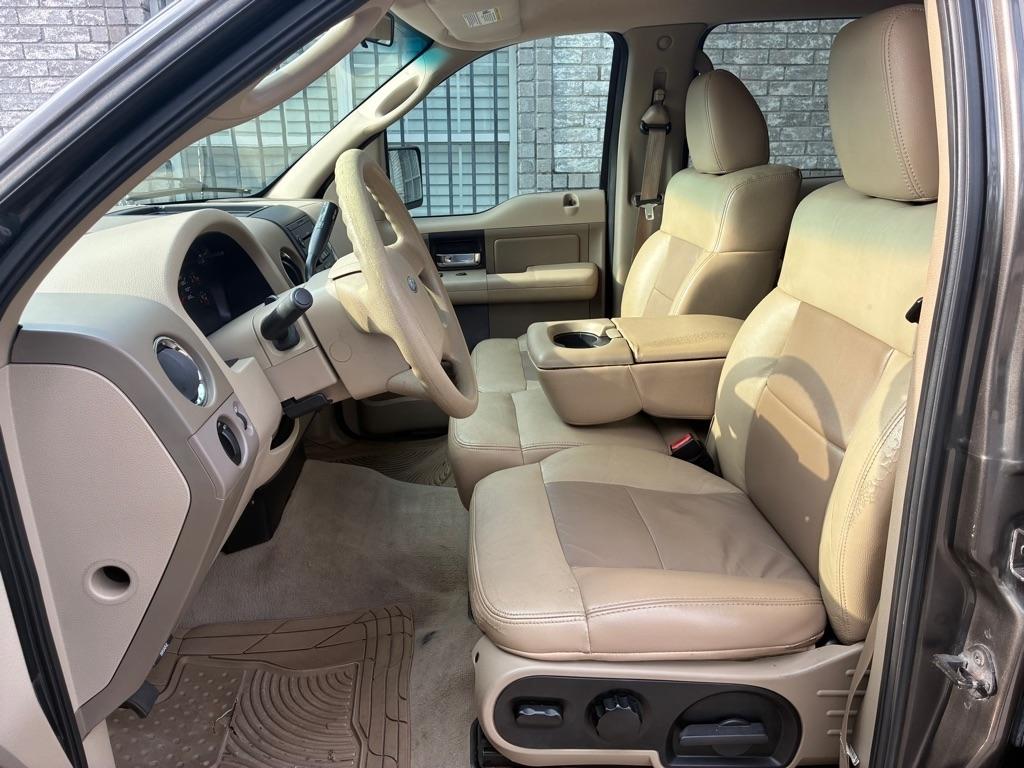 Ford F-150 XLT SuperCrew 2WD 2006