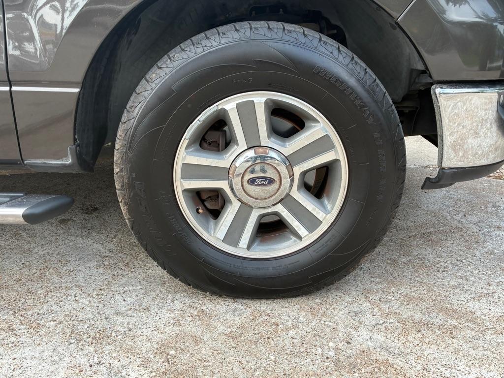 Ford F-150 XLT SuperCrew 2WD 2006