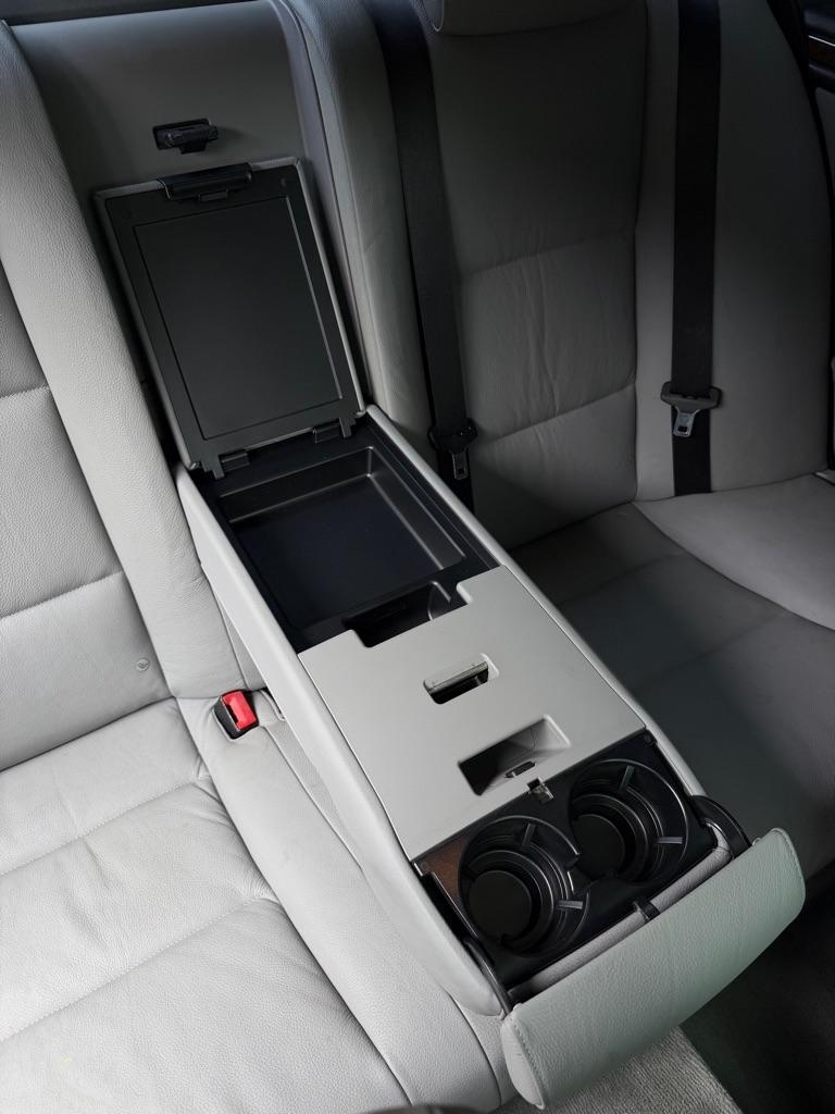 BMW 5-Series 550i 2008
