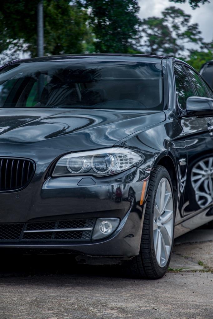 BMW 5-Series 535i 2011