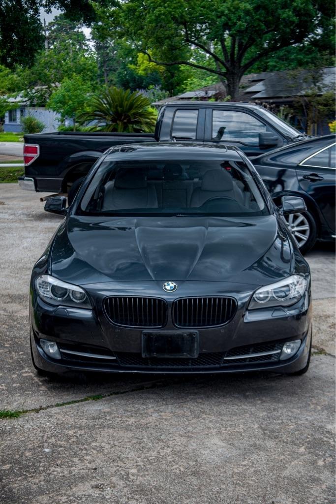 BMW 5-Series 535i 2011