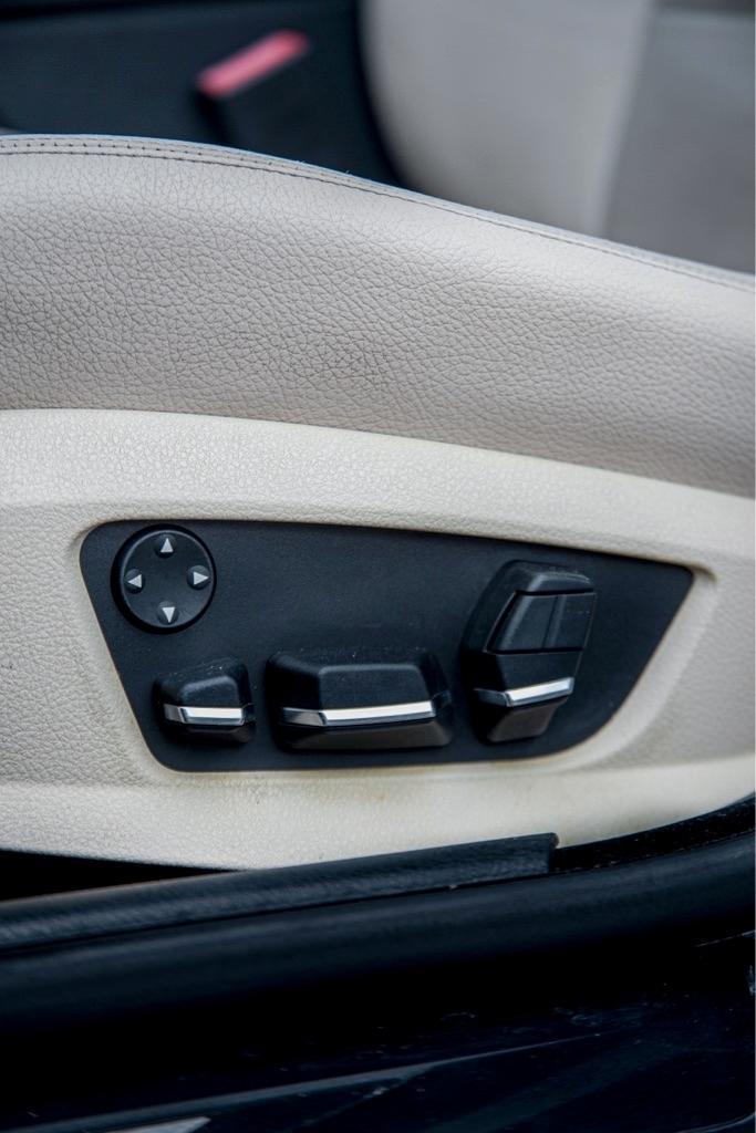 BMW 5-Series 535i 2011