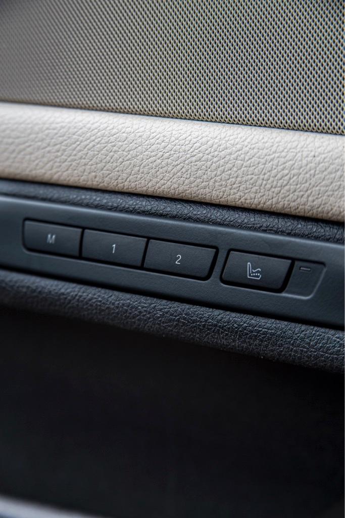 BMW 5-Series 535i 2011