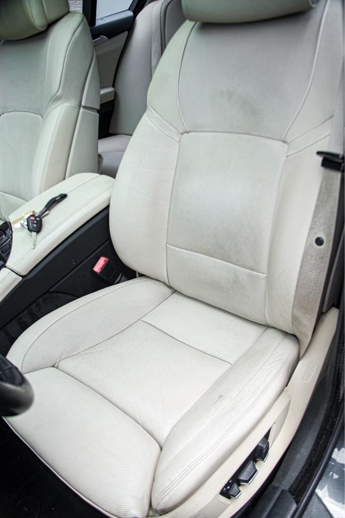 BMW 5-Series 535i 2011