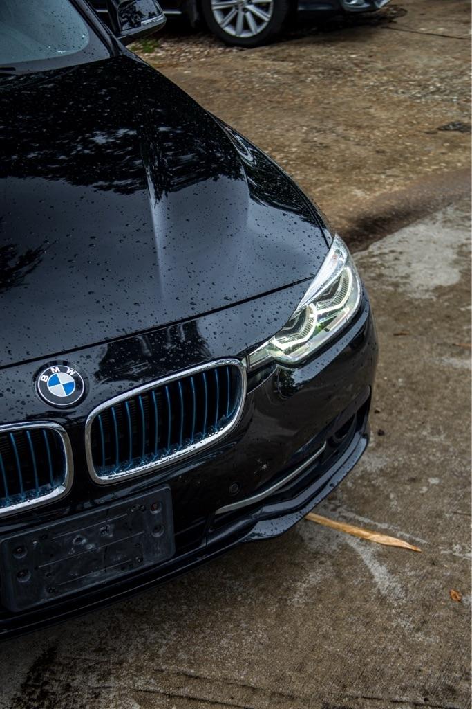 BMW 3-Series 330e iPerformance Sedan 2017