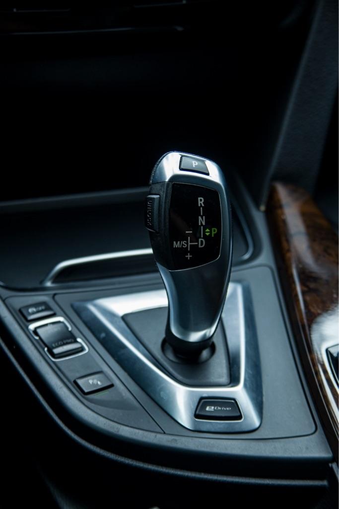 BMW 3-Series 330e iPerformance Sedan 2017