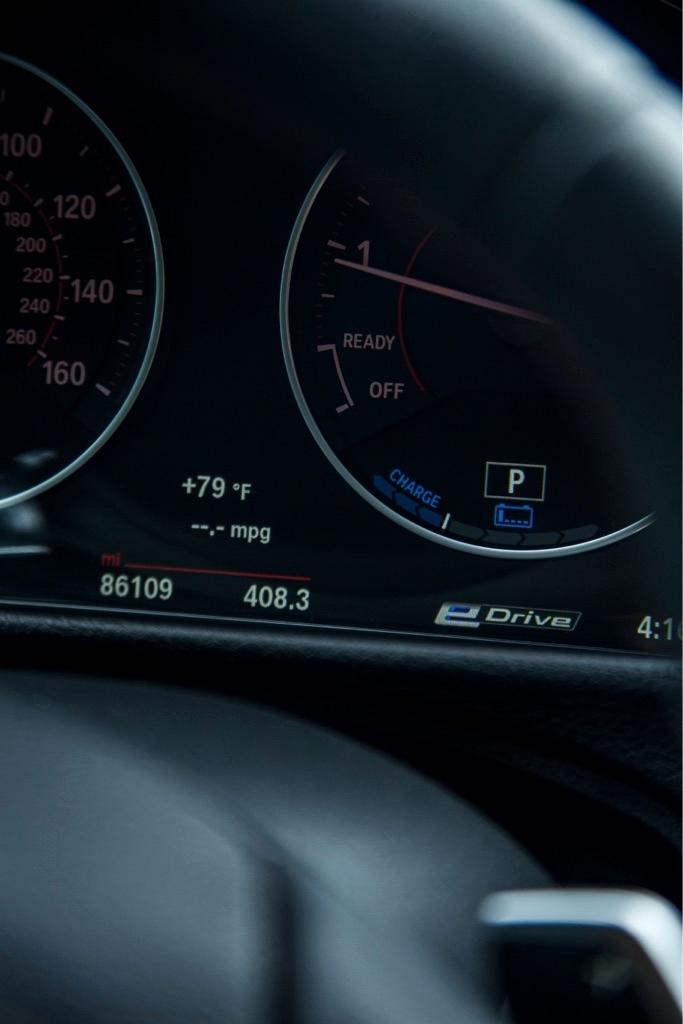 BMW 3-Series 330e iPerformance Sedan 2017