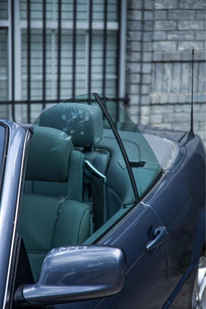 BMW 3-Series 325Ci convertible 2004
