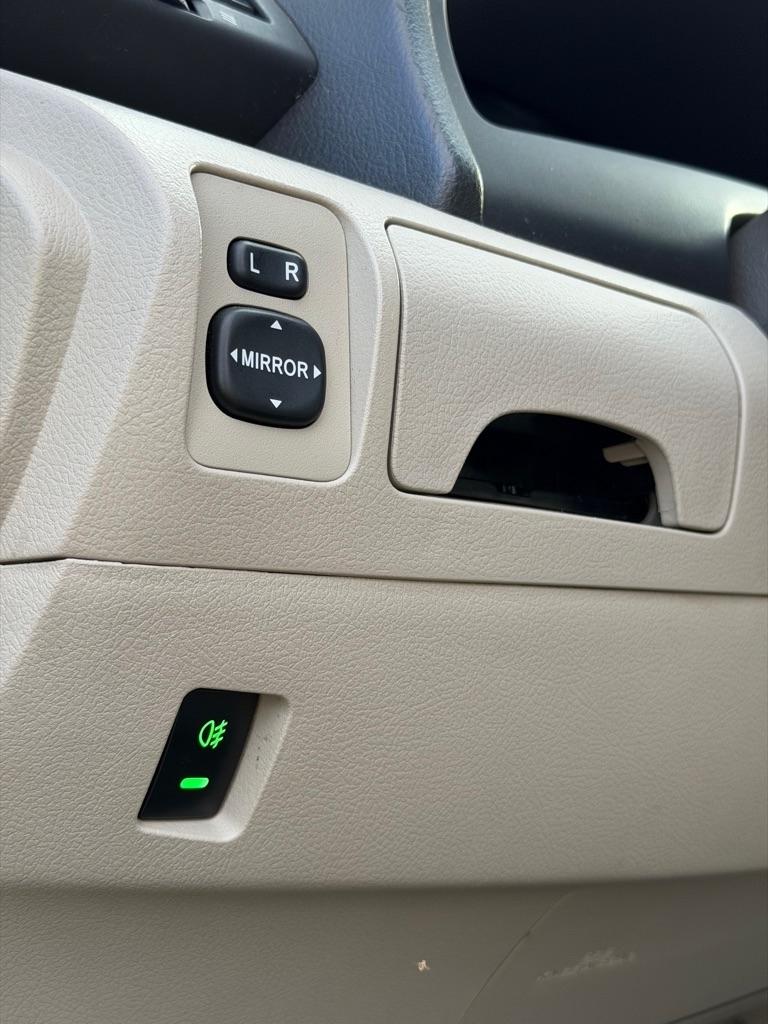 Toyota Camry XLE 2007