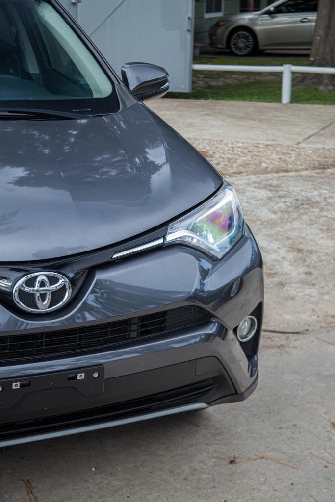 Toyota RAV4 XLE FWD 2016