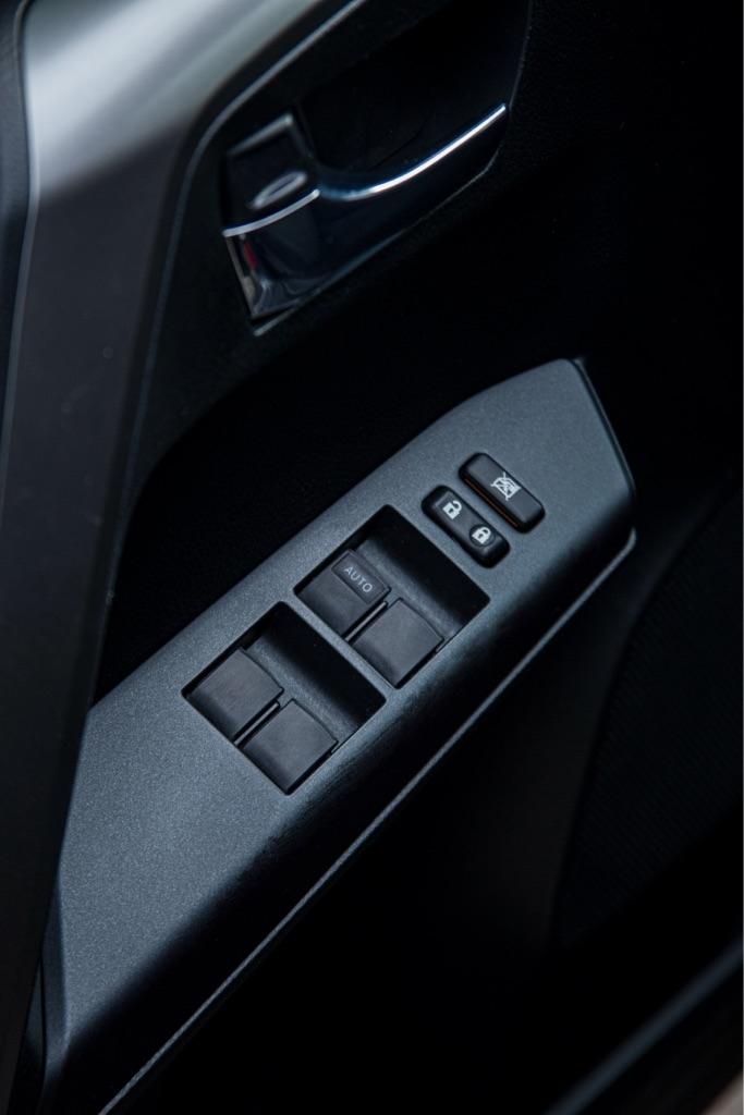 Toyota RAV4 XLE FWD 2016