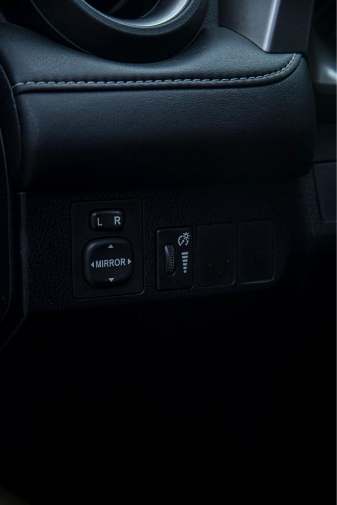 Toyota RAV4 XLE FWD 2016