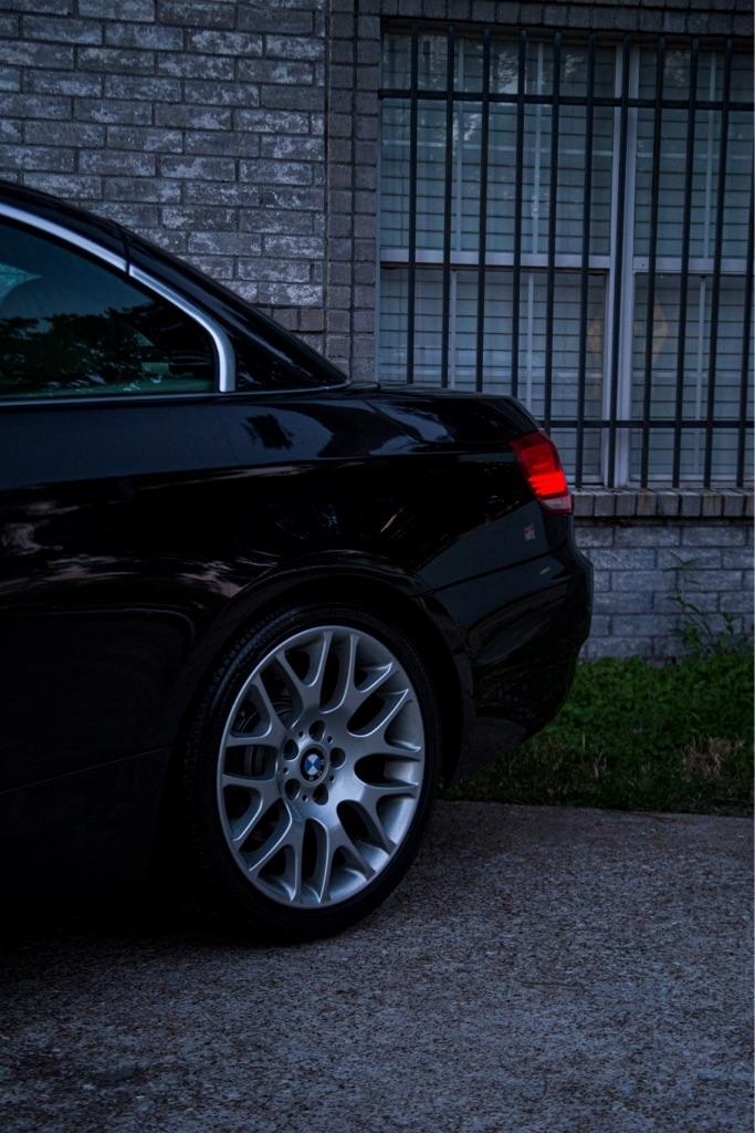 BMW 3-Series 328i Convertible 2008