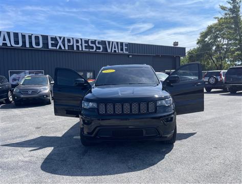2017 Jeep Grand Cherokee Laredo 4WD