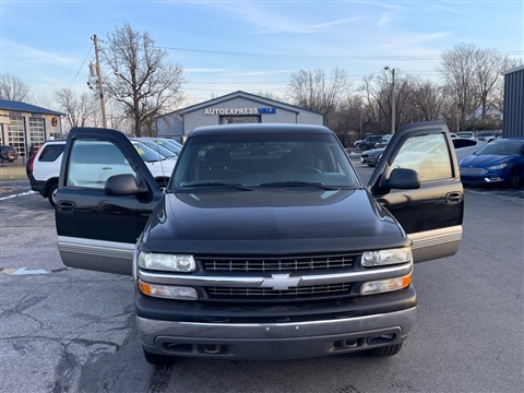 2000 Chevrolet Silverado 1500 LT Ext. Cab 3-Door Short Bed 4WD