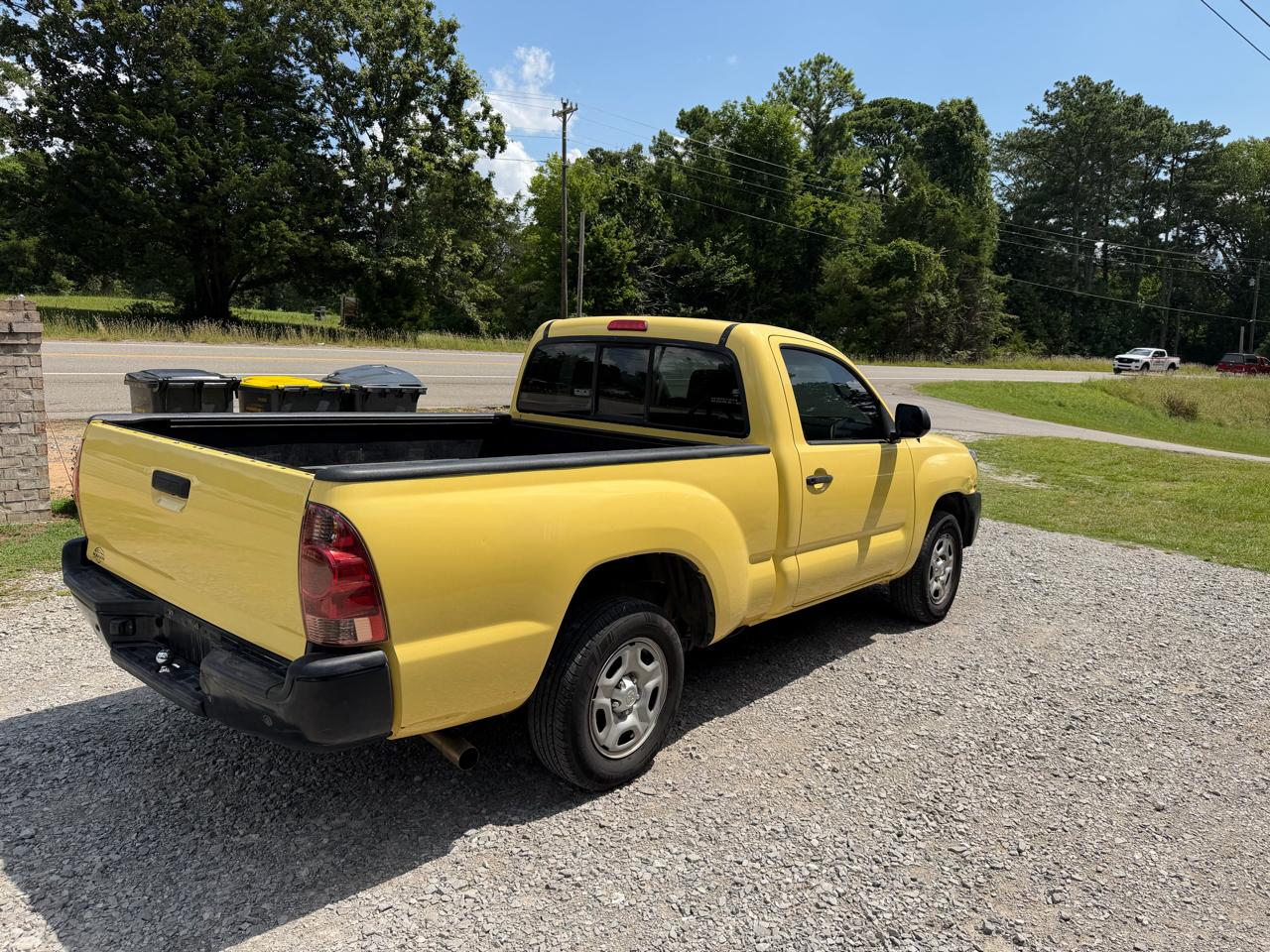 Toyota Tacoma 2WD Reg Cab I4 MT (Natl) 2013