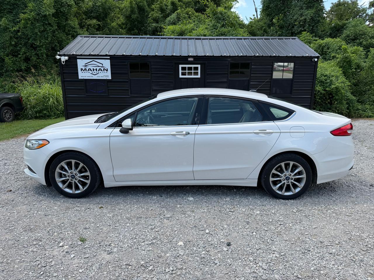 Ford Fusion SE FWD 2017